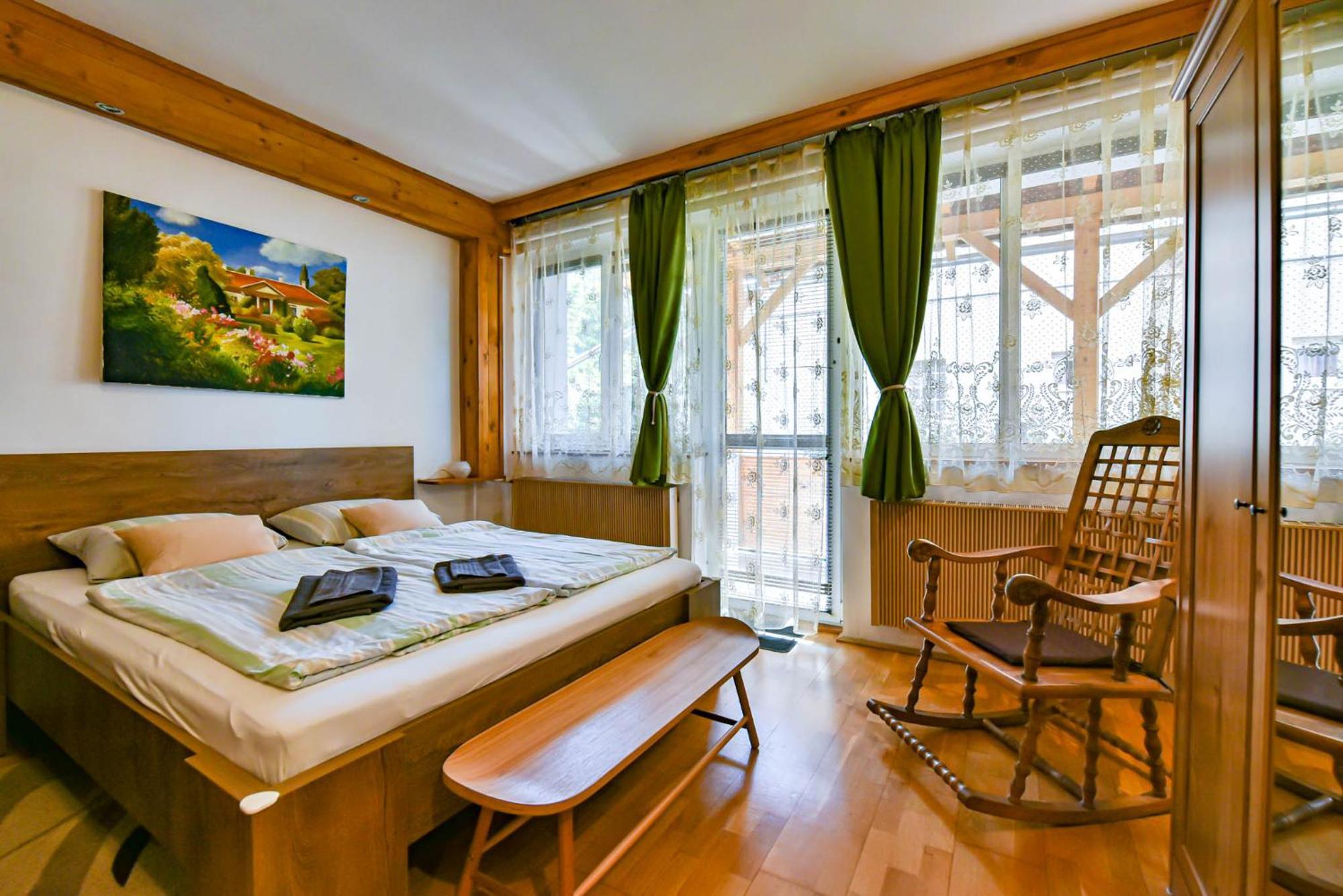 Fekete Rigo Vendeghaz Apartment Egerszalok Ngoại thất bức ảnh