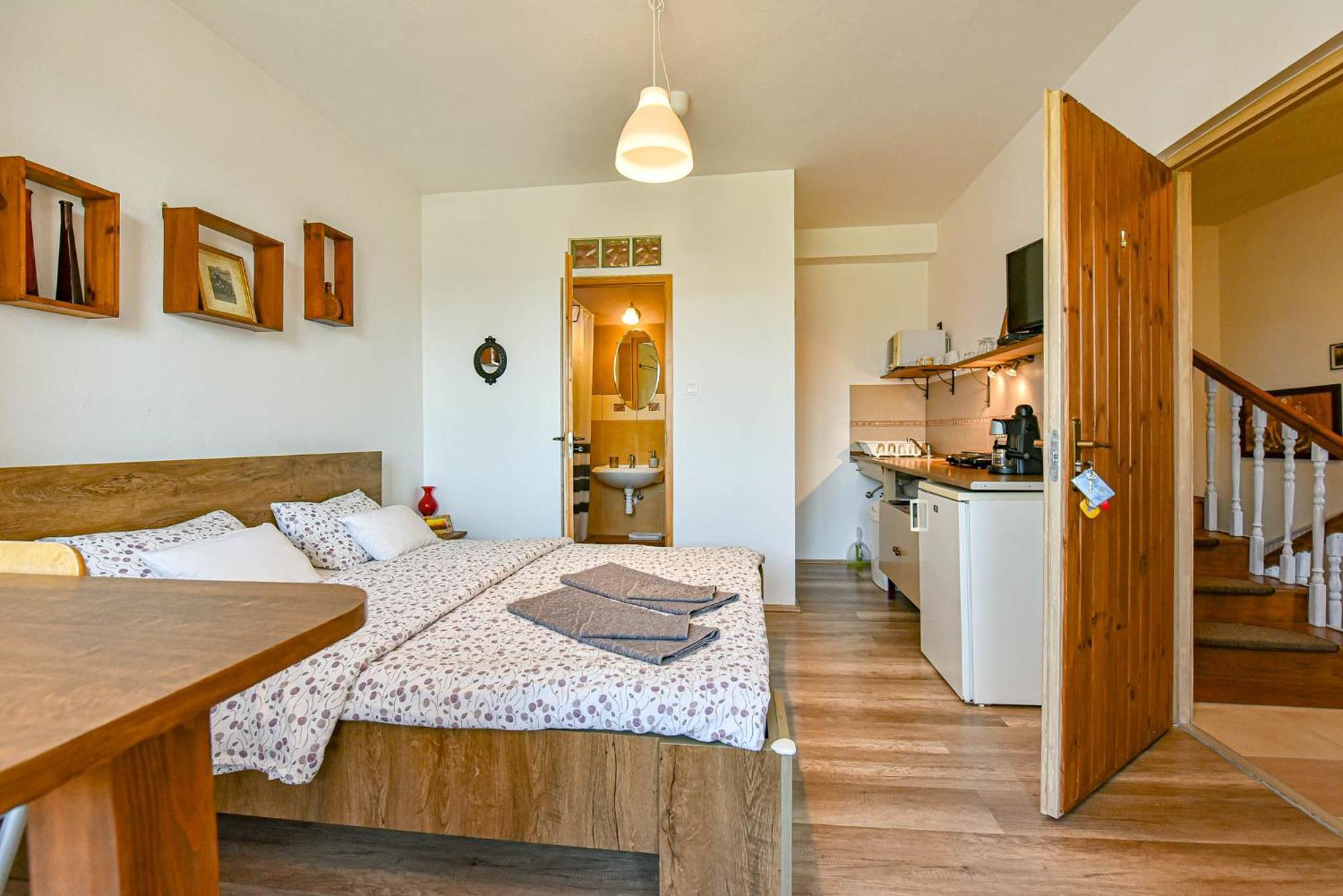 Fekete Rigo Vendeghaz Apartment Egerszalok Ngoại thất bức ảnh